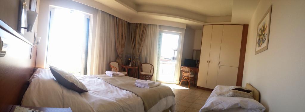 Souris Hotel Roviész Kültér fotó